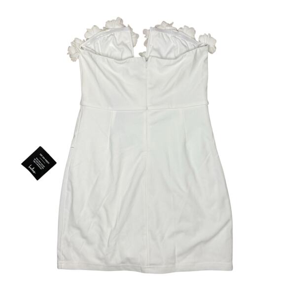 NWT Lulus Gorgeous Wonder White 3D Floral Applique Strapless Mini Dress Size M - Picture 6 of 8